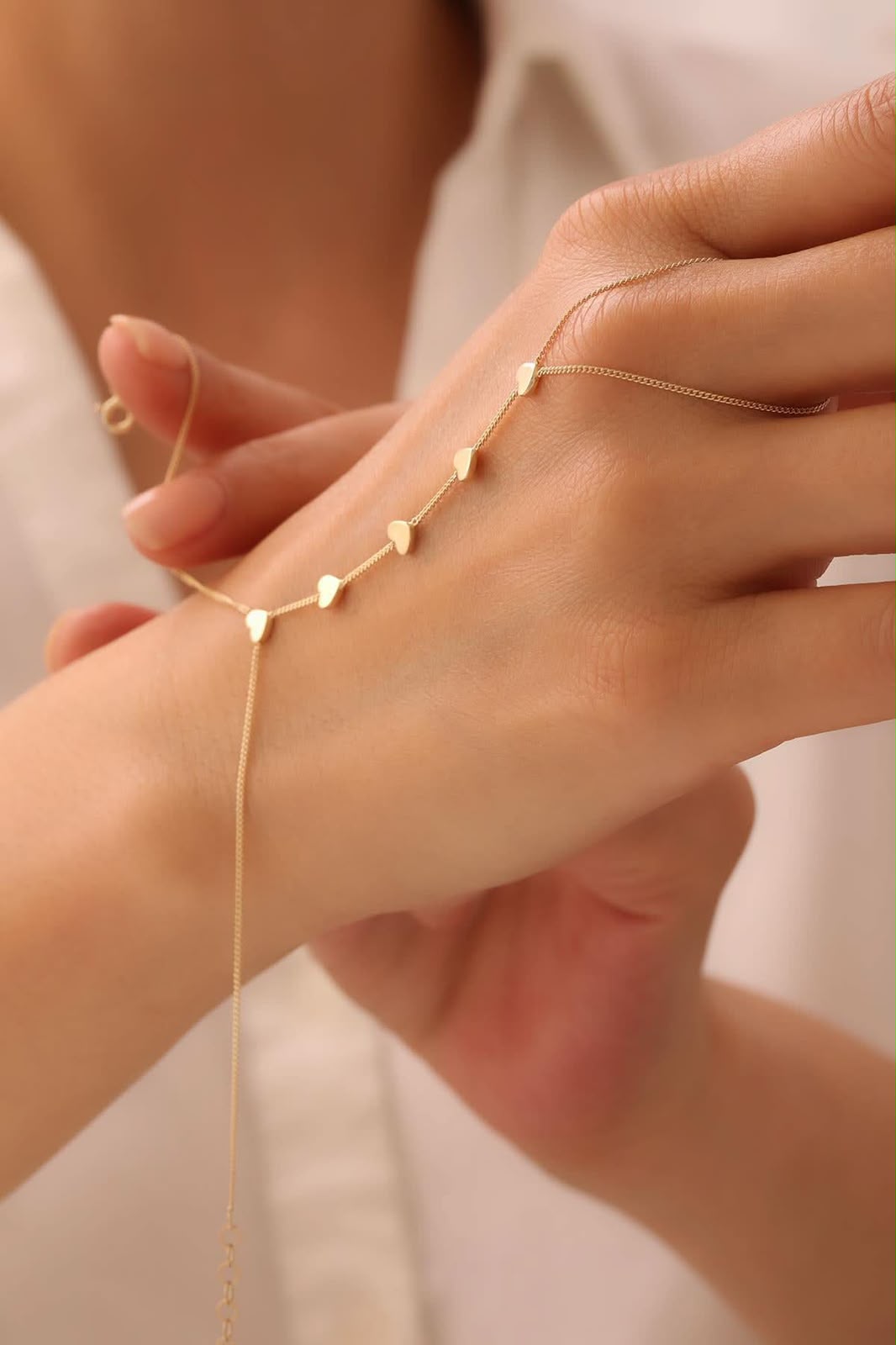 Sweetheart Charm Hand Chain for Women – 316L Stainless Steel Collection