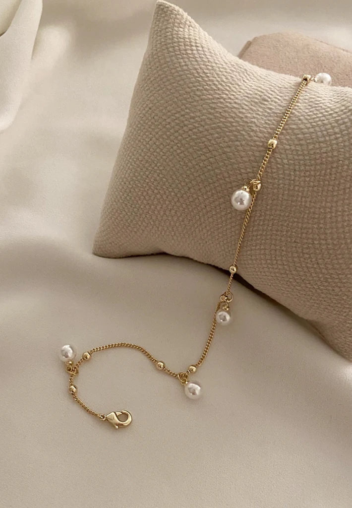 Stillness Pearl Grace Anklet for Women
