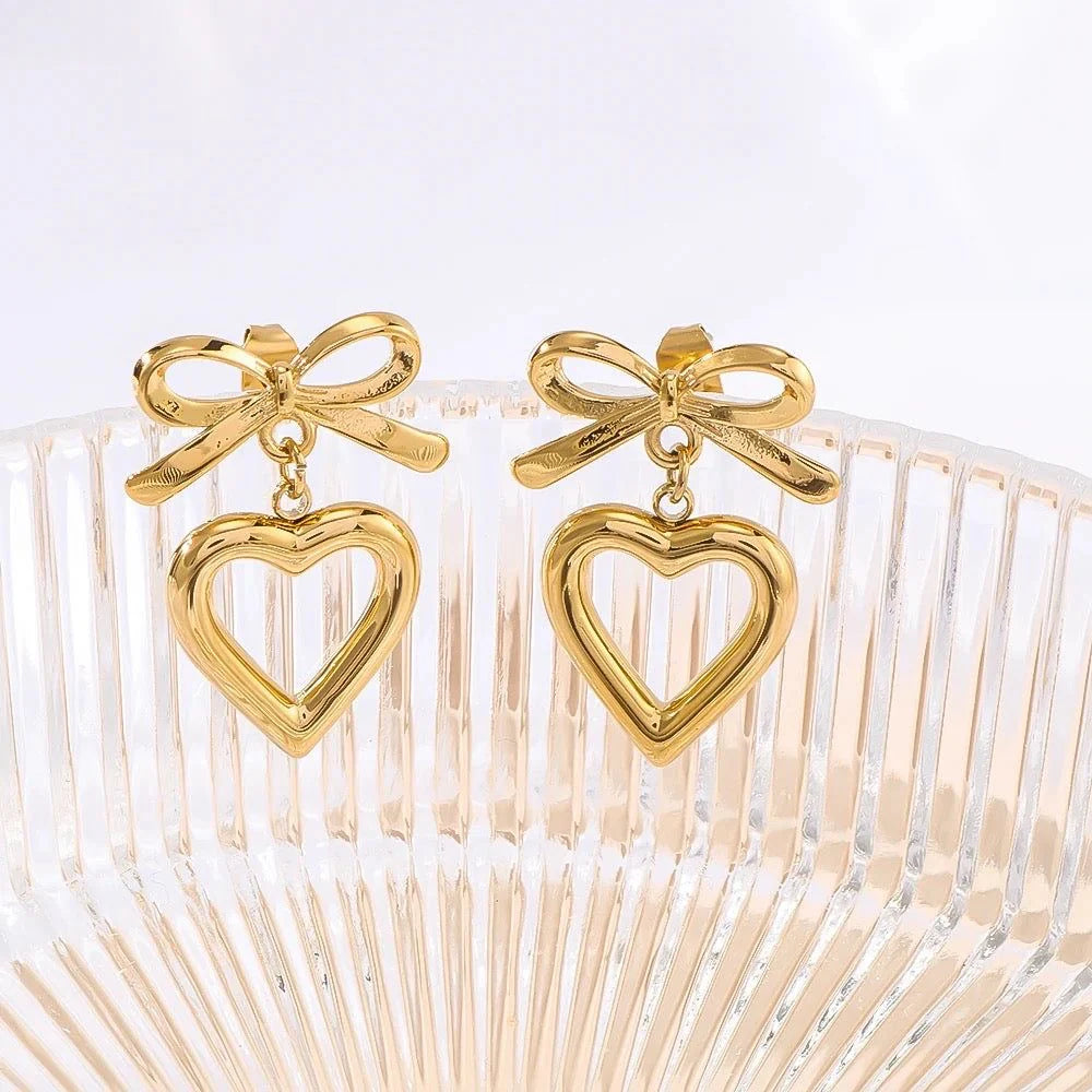 Stillness New Heart Stud Earrings for Women