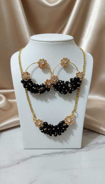 Stillness Bajra Heritage Elegance Jewelry Set for Women