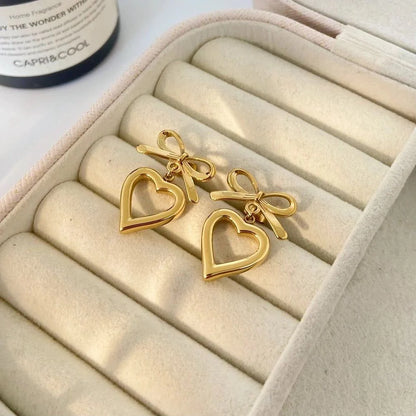 Stillness New Heart Stud Earrings for Women
