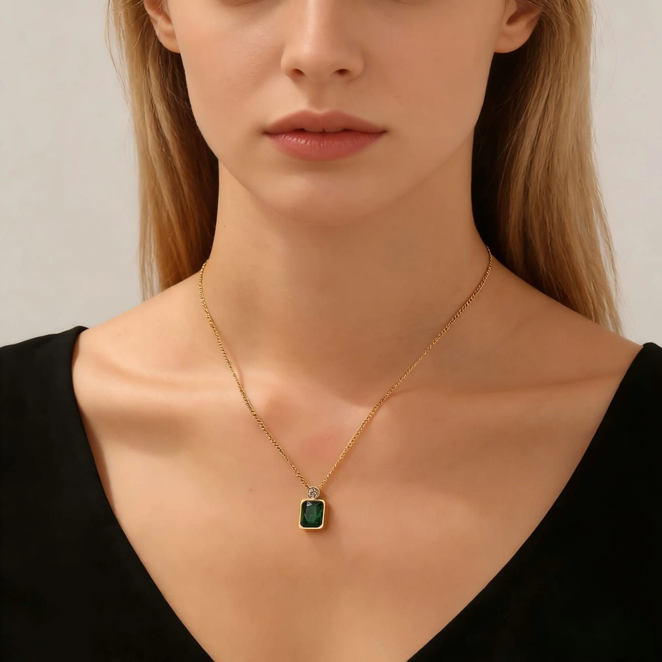 Stillness Signature Crystal Stainless Steel Pendant Chain for Women
