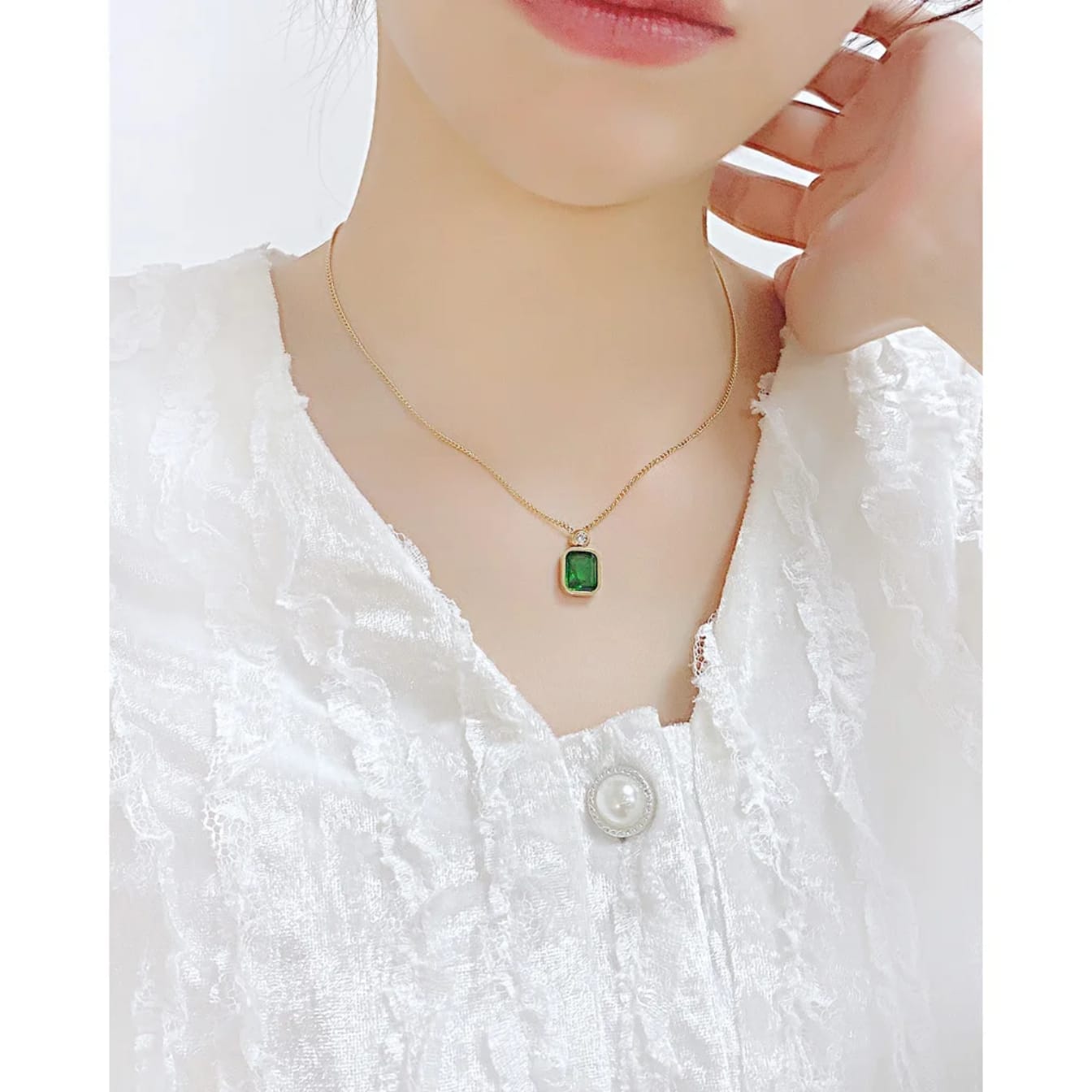 Stillness Signature Crystal Stainless Steel Pendant Chain for Women