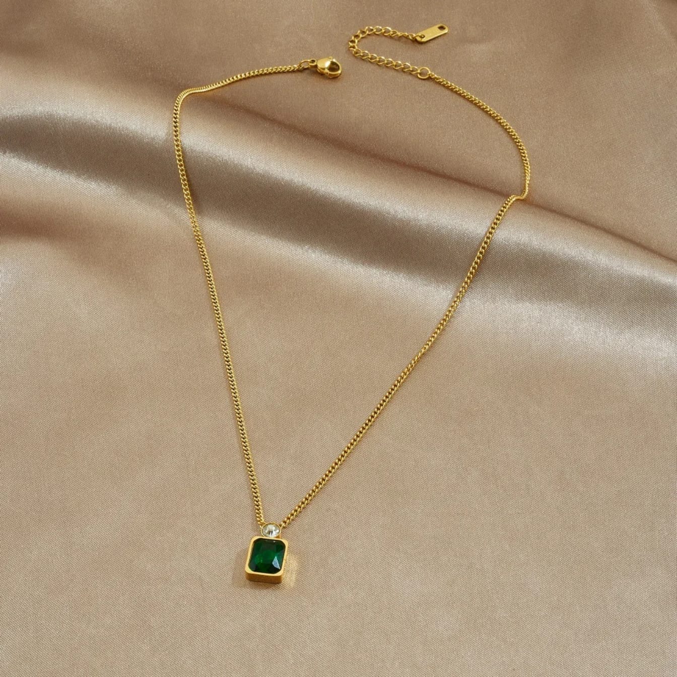 Stillness Signature Crystal Stainless Steel Pendant Chain for Women