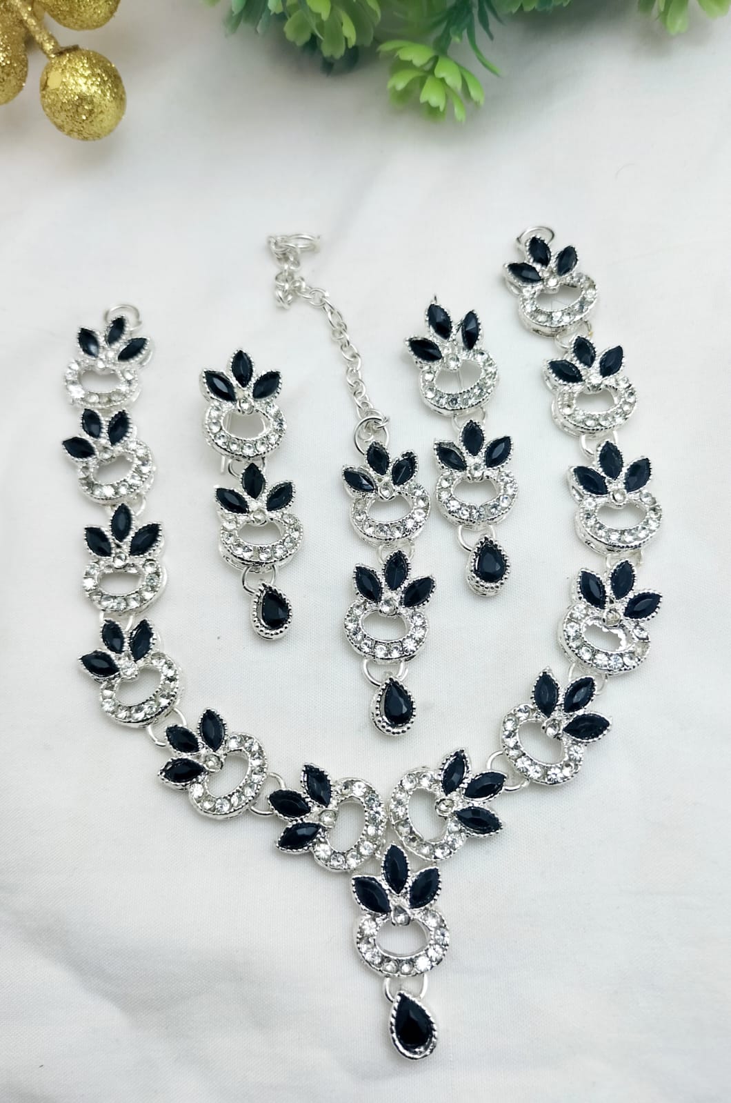Elegant Kundan & amp  Zircon Necklace Set for Women