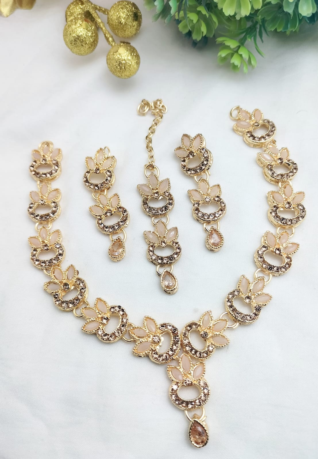 Elegant Kundan & amp  Zircon Necklace Set for Women