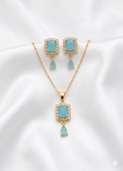 Radiant Zircon Locket Set for Women – Elegant Everyday Collection