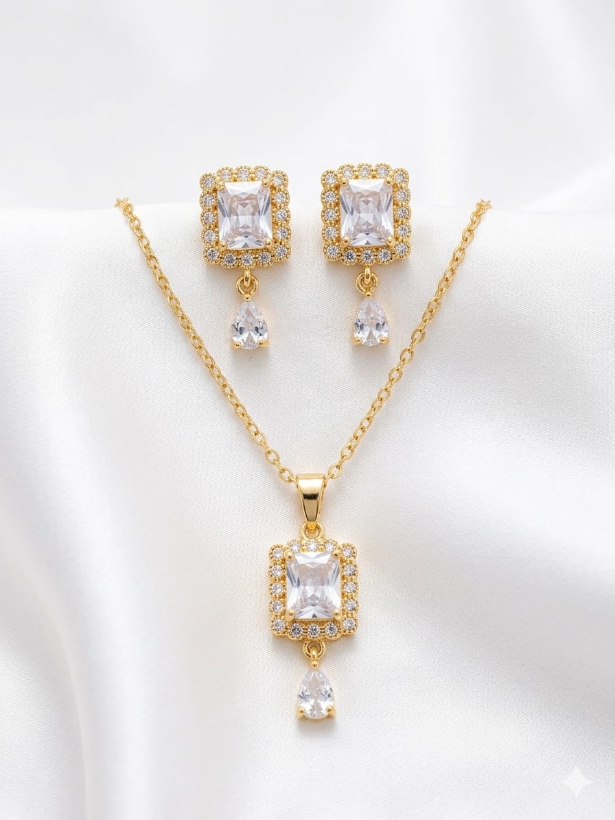 Radiant Zircon Locket Set for Women – Elegant Everyday Collection