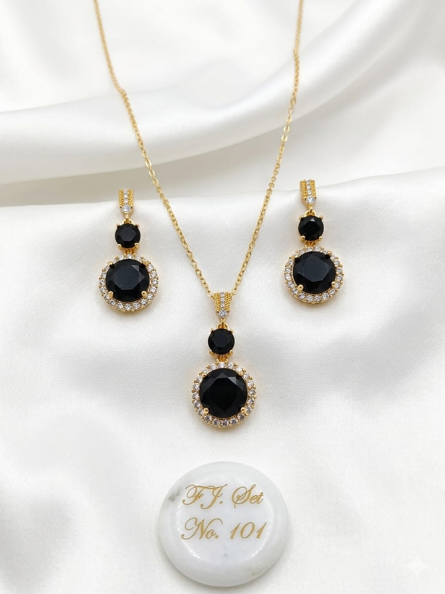 Luxe Zircon Locket Set for Women – Fancy Party Wear Collection
