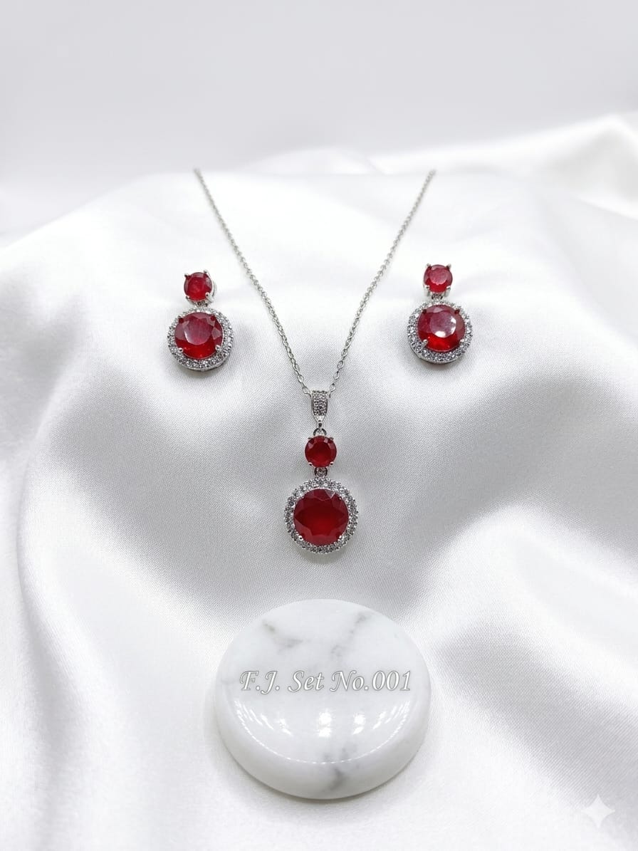 Luxe Zircon Locket Set for Women – Fancy Party Wear Collection