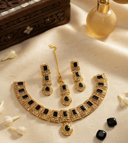 Aurora Zircon Necklace Set for Women – Premium Party Wear Collection