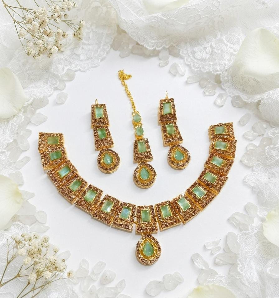 Aurora Zircon Necklace Set for Women – Premium Party Wear Collection