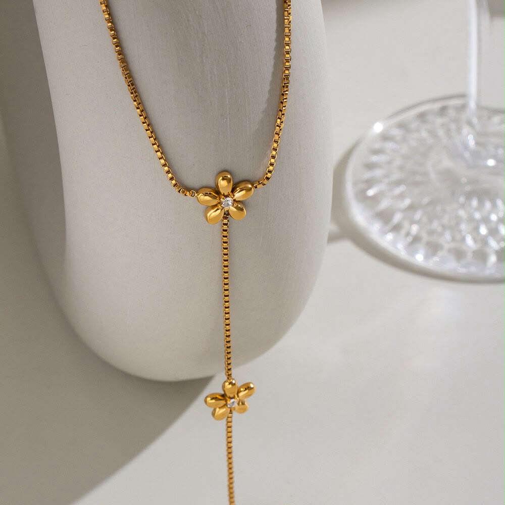 Grace Link Luxury Hand Chain for Women – 316L Stainless Steel Collection