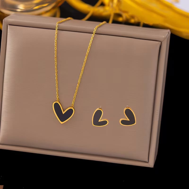 Golden Heart Locket &amp; Earrings Set for Women